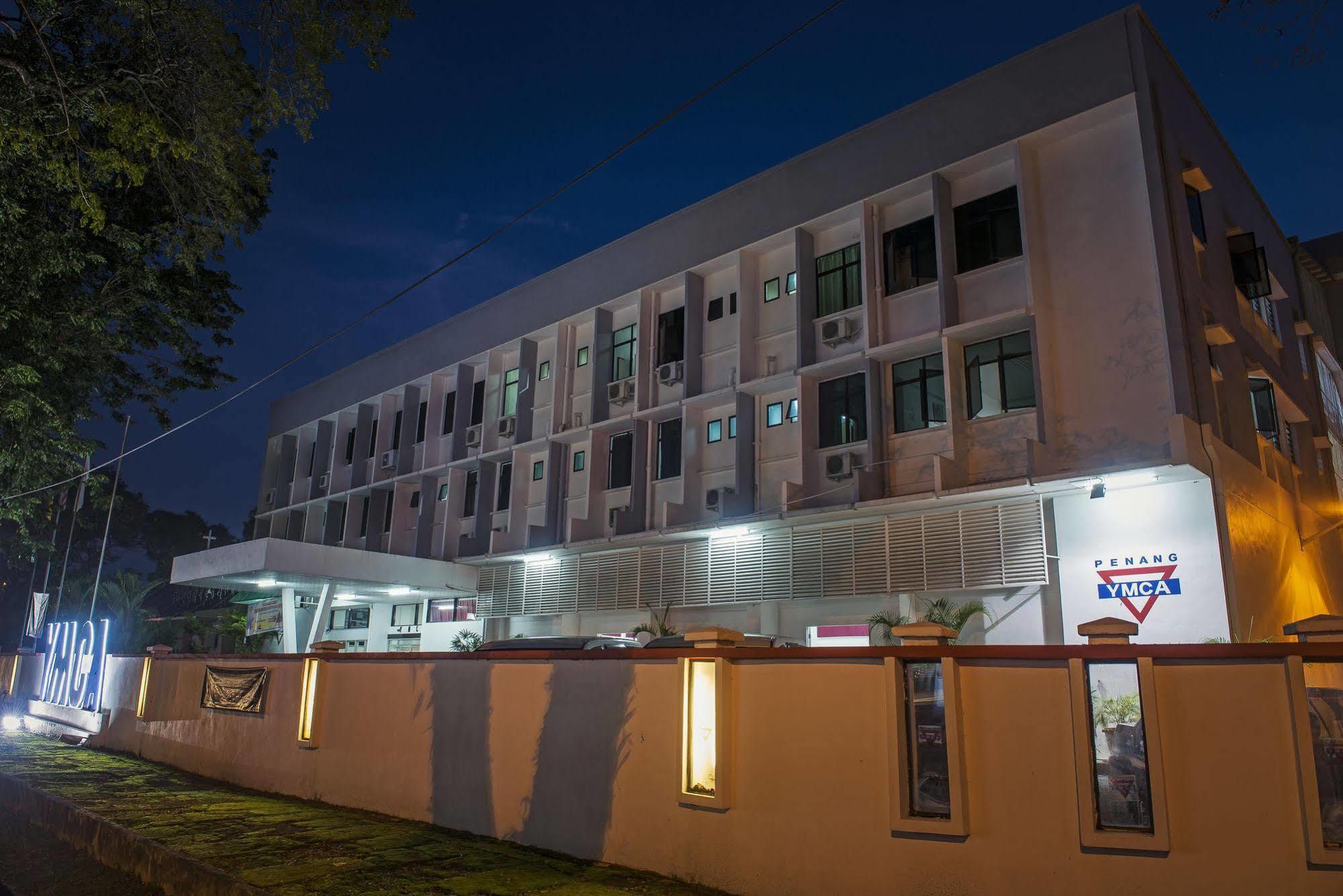 Хостел Ymca Penang Джорджтаун Экстерьер фото